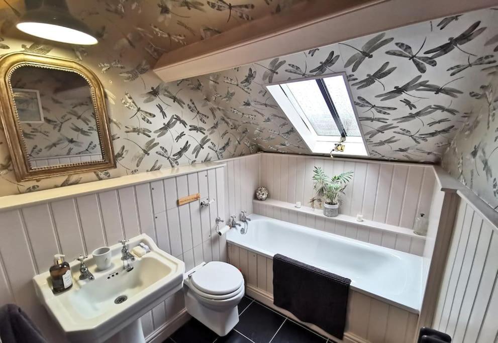 Lovely 2 Bed Annexe Near Salisbury Dış mekan fotoğraf