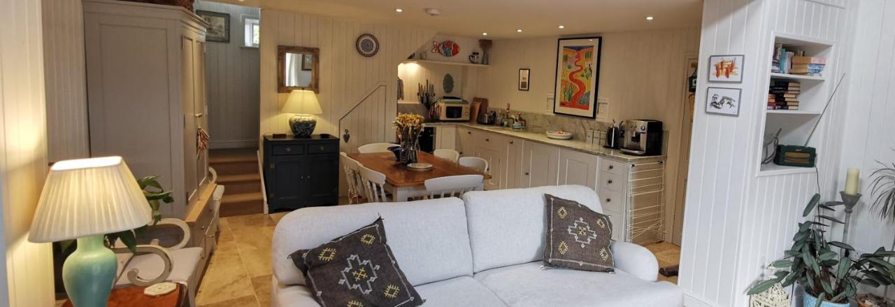 Lovely 2 Bed Annexe Near Salisbury Dış mekan fotoğraf